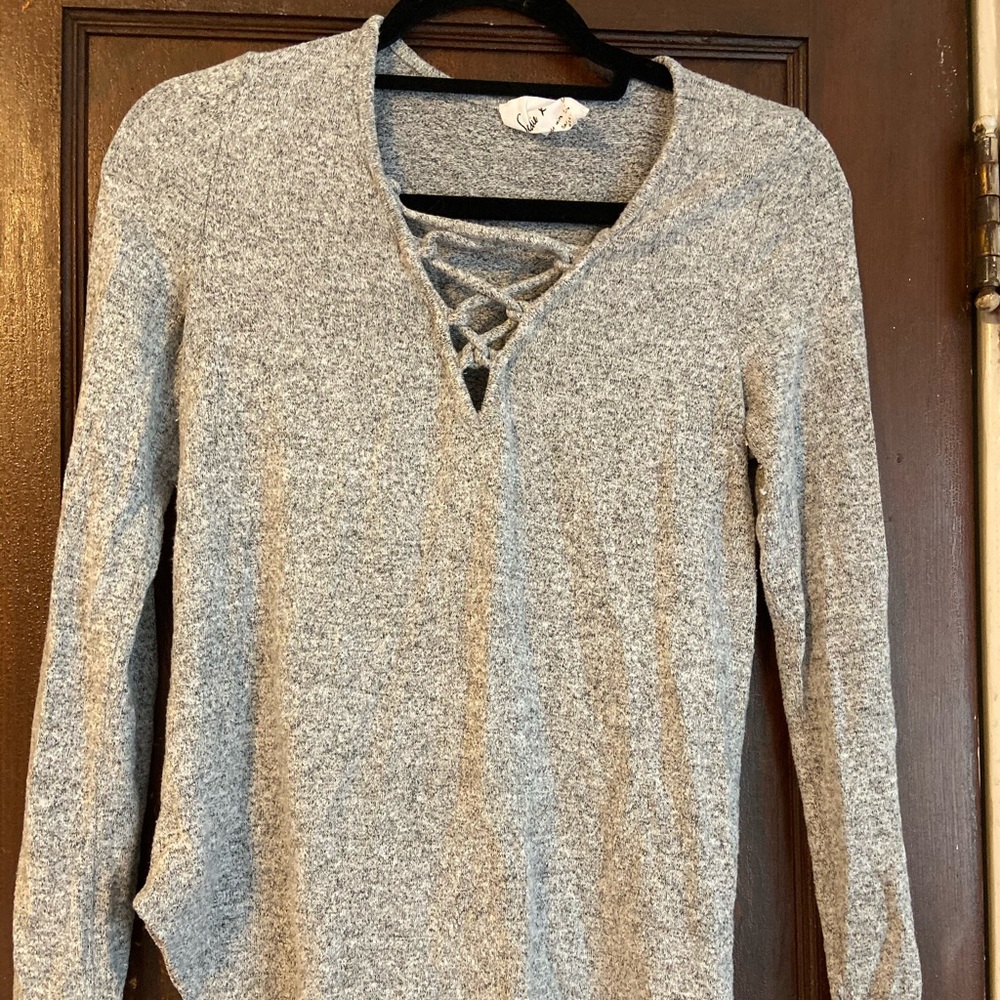 Heather Gray Long Sleeve Tee
